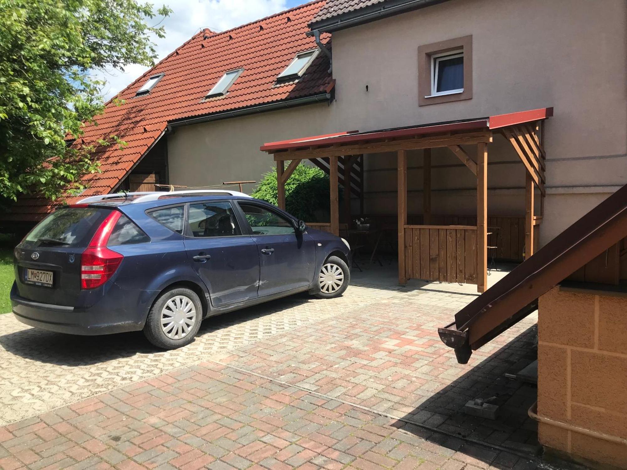 Privat Mini 307 Lägenhet Bešeňová Exteriör bild